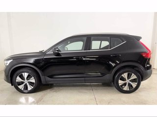 VOLVO XC40 Recharge Core, T4 Recharge Plug-in hybrid, Elettrica/Benzina, Bright