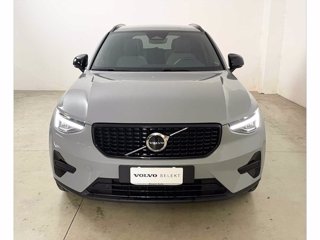 VOLVO XC40 Plus, B3 Mild hybrid, Benzina, Dark