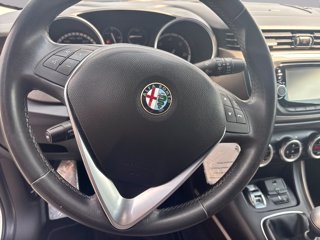ALFA ROMEO Giulietta 2.0 jtdm distinctive 150cv e5+