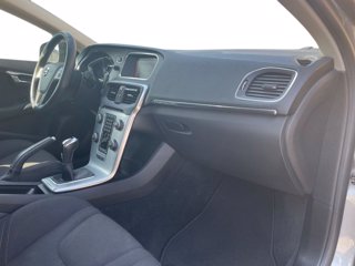 VOLVO V40 CROSS COUNTRY D2 CC