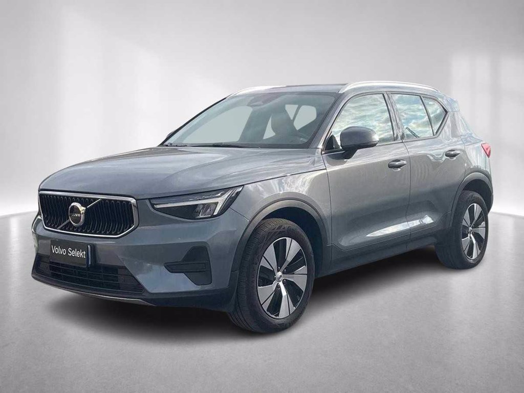 VOLVO XC40 Core, B3 mild hybrid, Benzina