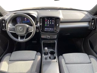 VOLVO XC40 Core, B3 mild hybrid, Benzina